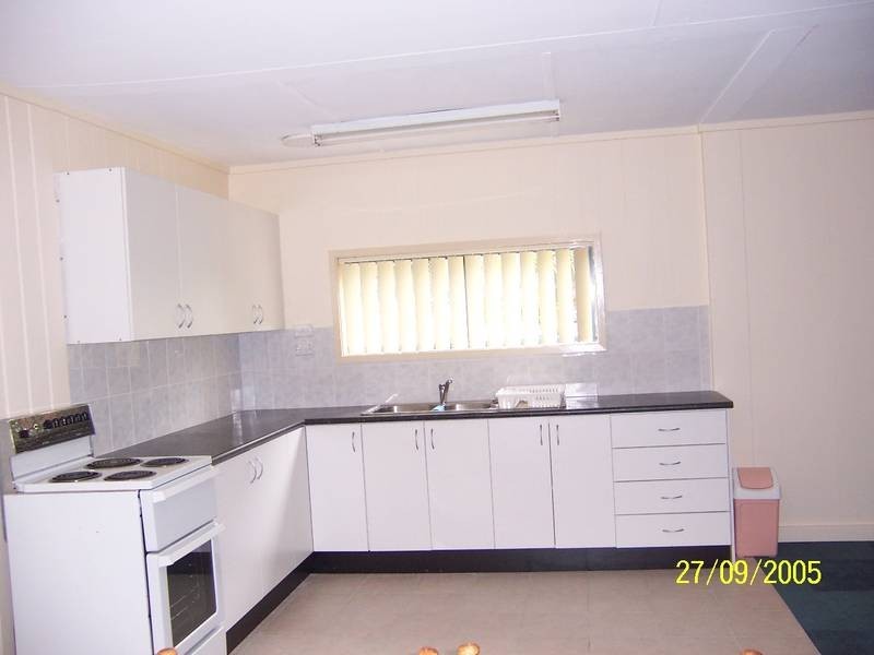 1/300 Greenwell Point Road, Worrigee NSW 2540