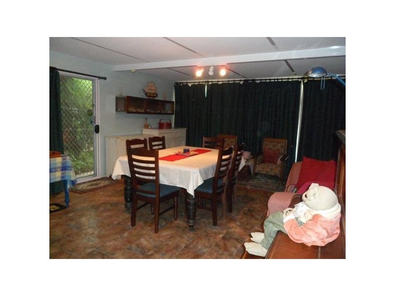 11 Cox Lane, Coolah NSW 2843