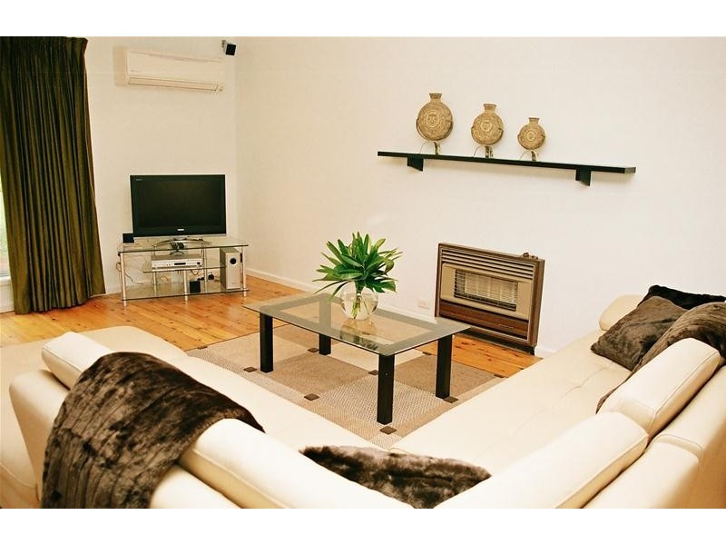 77 Mulgoa Way, Mudgee NSW 2850