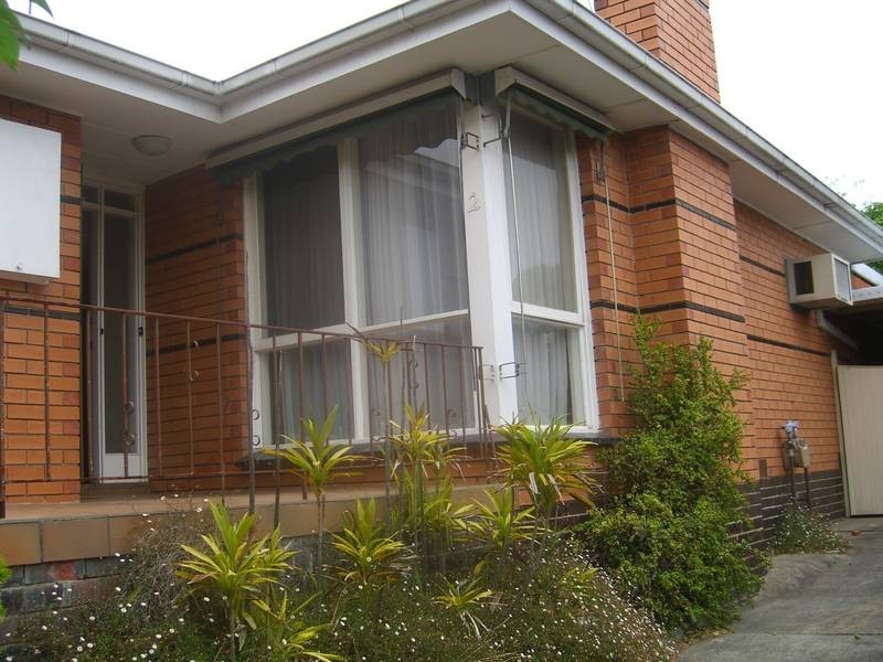 2 Collier Crt, Burwood VIC 3125