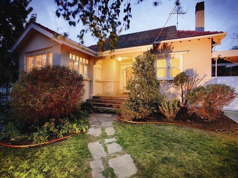 2 Ada Street, Camberwell VIC 3124