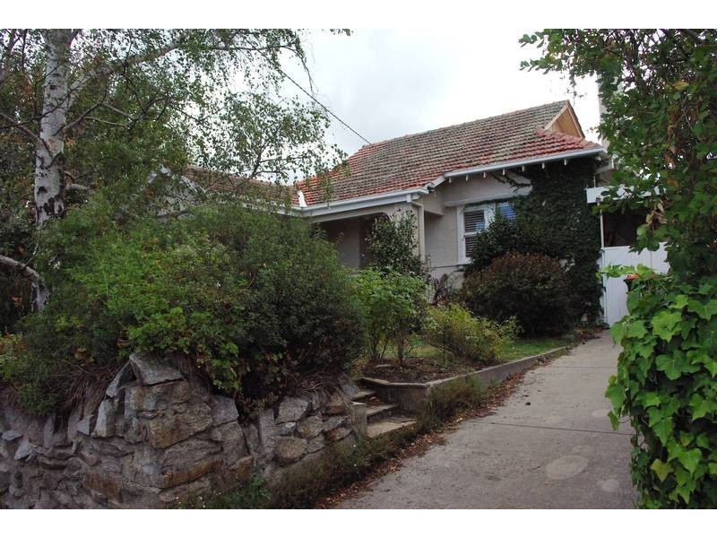 2 Ada Street, Camberwell VIC 3124