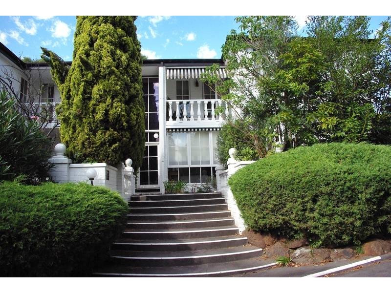 9/6 Balwyn Road, Canterbury VIC 3126