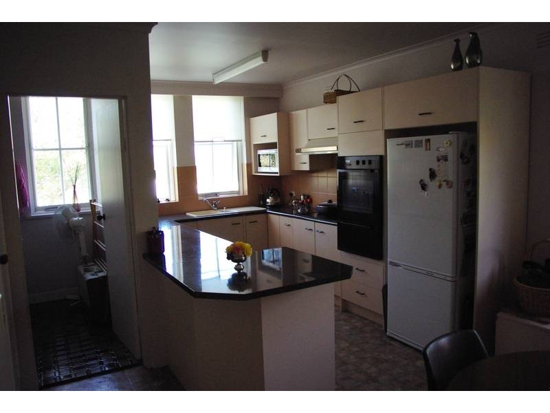 9/6 Balwyn Road, Canterbury VIC 3126