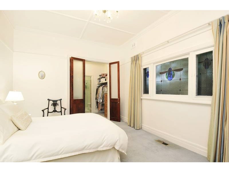 37 Currajong Rd, Hawthorn East VIC 3123