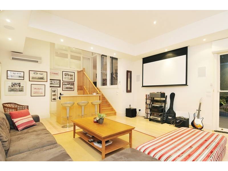 37 Currajong Rd, Hawthorn East VIC 3123