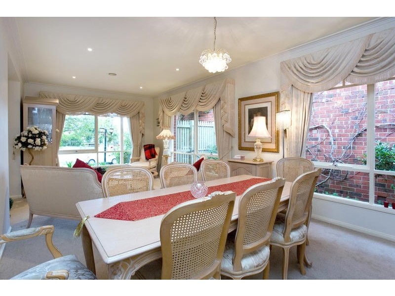 11A Fairholm Grove, Camberwell VIC 3124