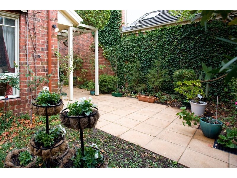 11A Fairholm Grove, Camberwell VIC 3124