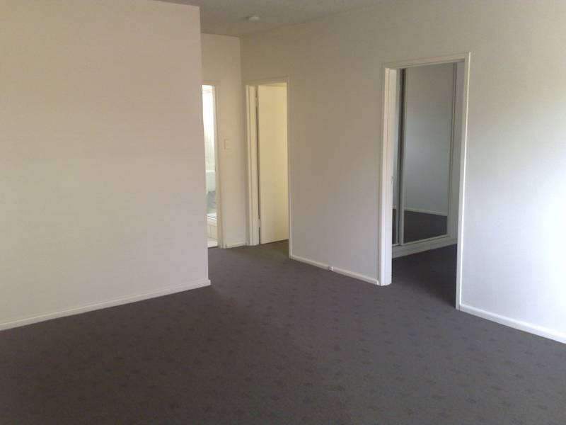 1/173 Kilby Rd, Kew East VIC 3102