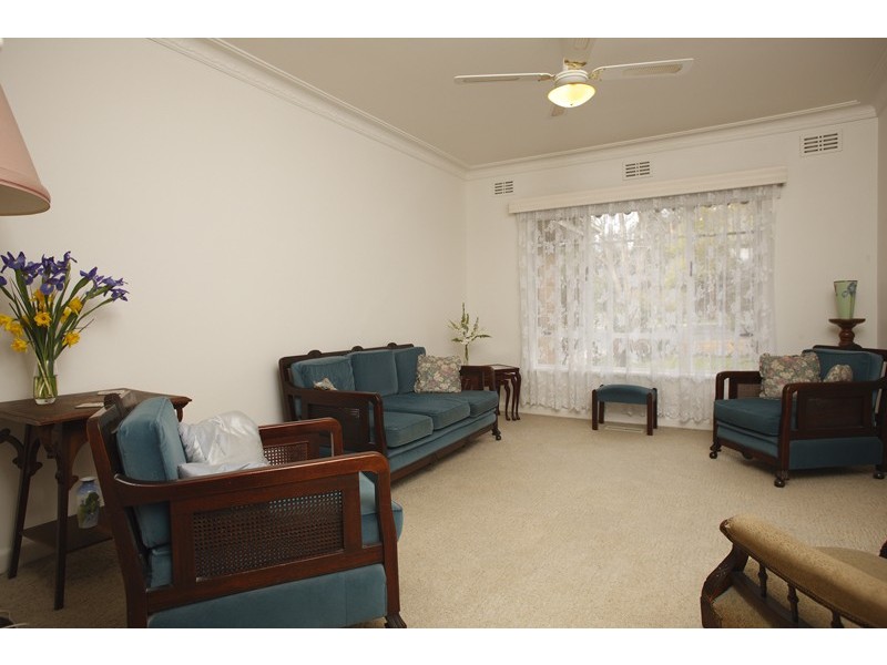 27 Second Ave, Kew VIC 3101
