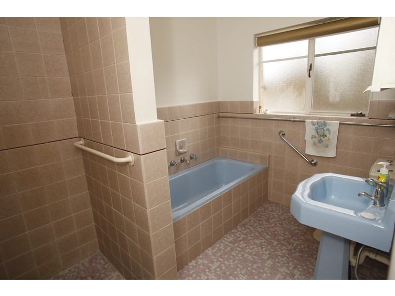 27 Second Ave, Kew VIC 3101