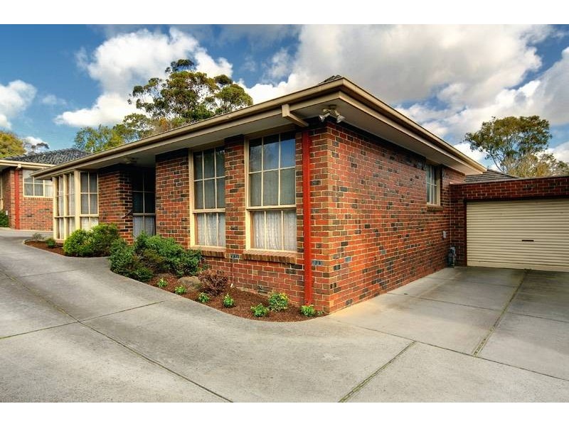 2/71 Laburnum Street, Blackburn VIC 3130