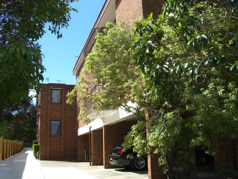 13/150 Alma Rd, St Kilda East VIC 3183