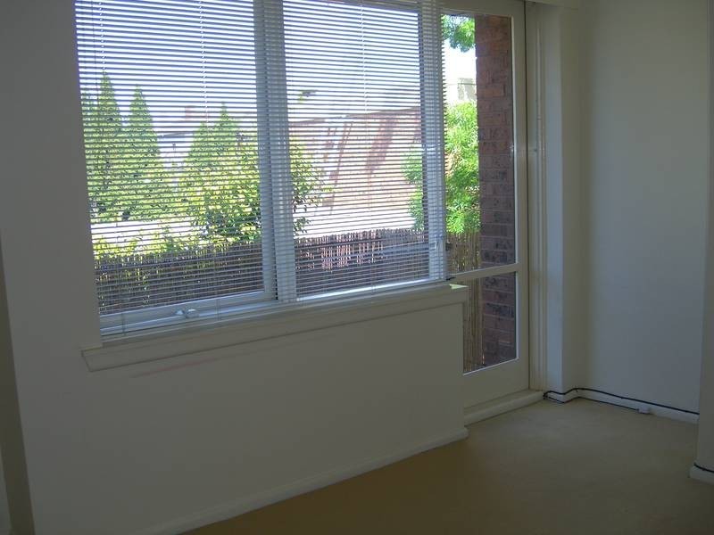 13/150 Alma Rd, St Kilda East VIC 3183