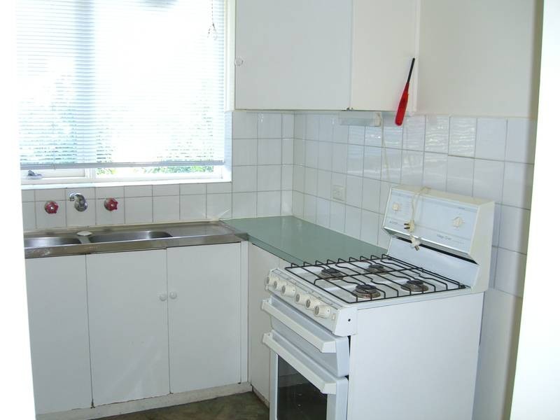 13/150 Alma Rd, St Kilda East VIC 3183