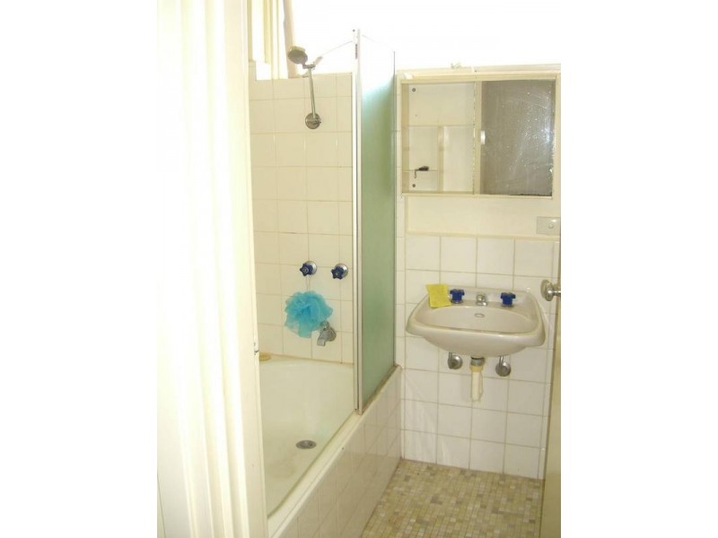 13/150 Alma Rd, St Kilda East VIC 3183