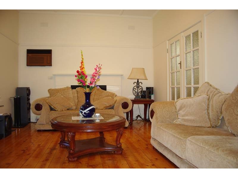 141 Fordham Avenue, Camberwell VIC 3124