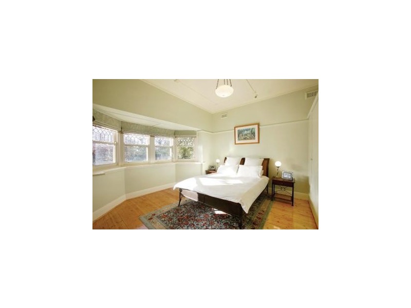 49 Seymour Grv, Hawthorn VIC 3122