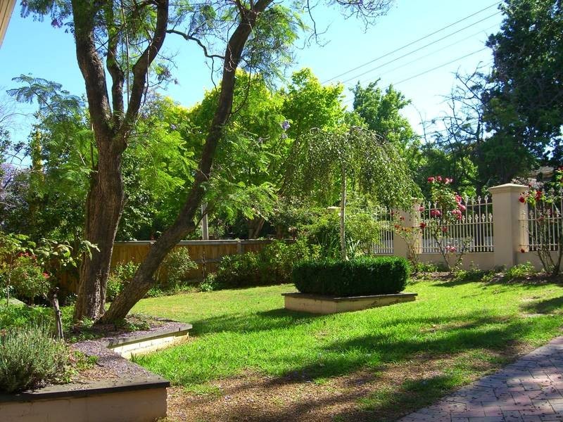 150 Watlle Valley Rd, Camberwell VIC 3124