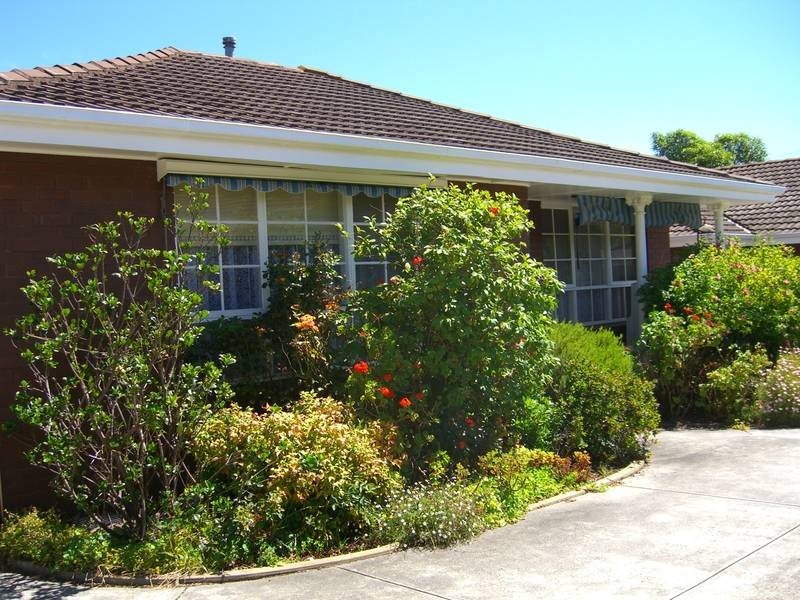 2/10 Kireep St, Balwyn VIC 3103