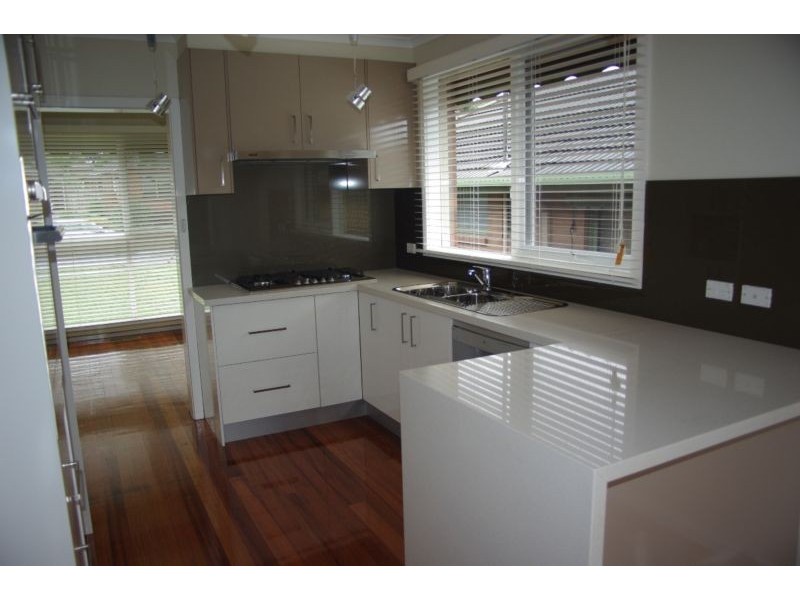 14 Chamberlain Crt, Blackburn South VIC 3130