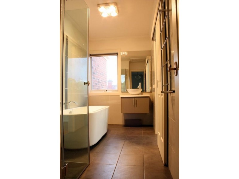 23B Prospect Hill Rd, Camberwell VIC 3124