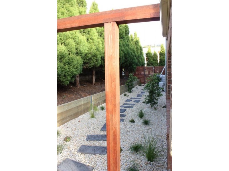 23B Prospect Hill Rd, Camberwell VIC 3124