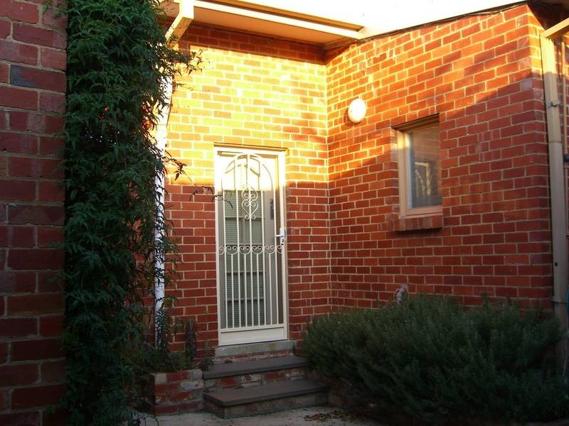 12 Stanley St, Box Hill South VIC 3128