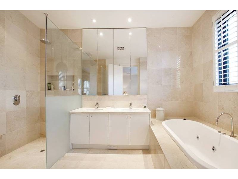 2A Glen Street, Hawthorn VIC 3122