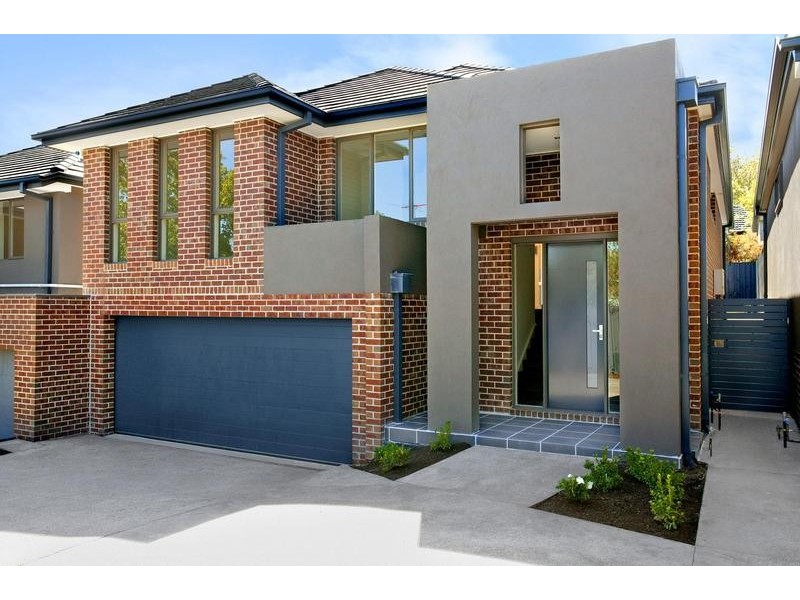 2/22 Beech St, Surrey Hills VIC 3127