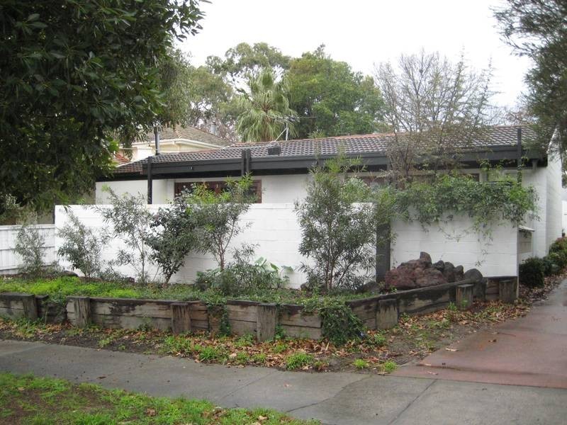 2/15 Elaroo Ave, Camberwell VIC 3124