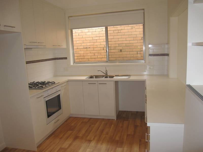 2/13 Lomond St, Glen Iris VIC 3146