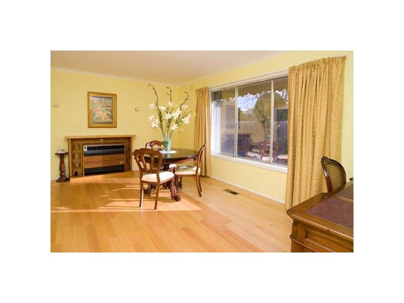 1A Kingsley Pde, Carnegie VIC 3163