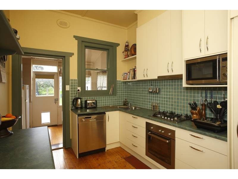 5 Hocknell Street, Canterbury VIC 3126