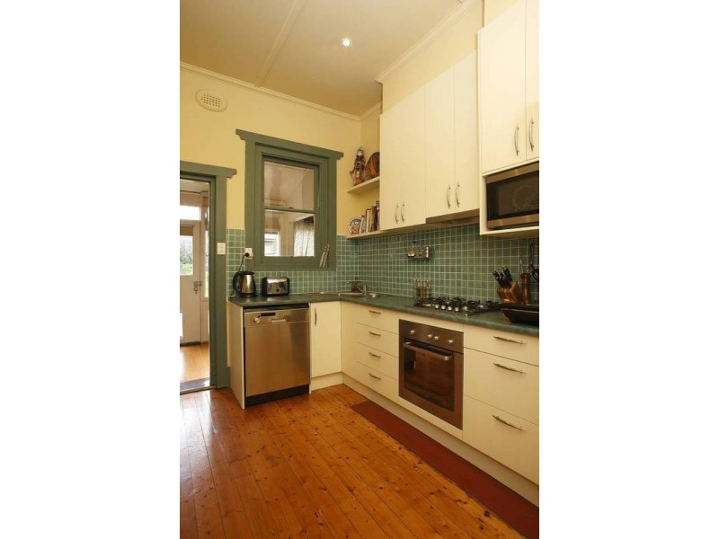 5 Hocknell Street, Canterbury VIC 3126