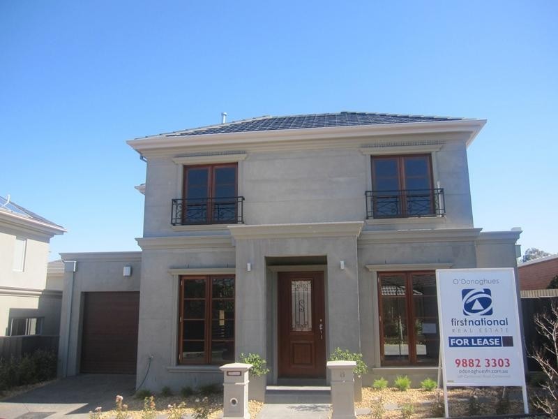 8 Douglas St, Balwyn North VIC 3104