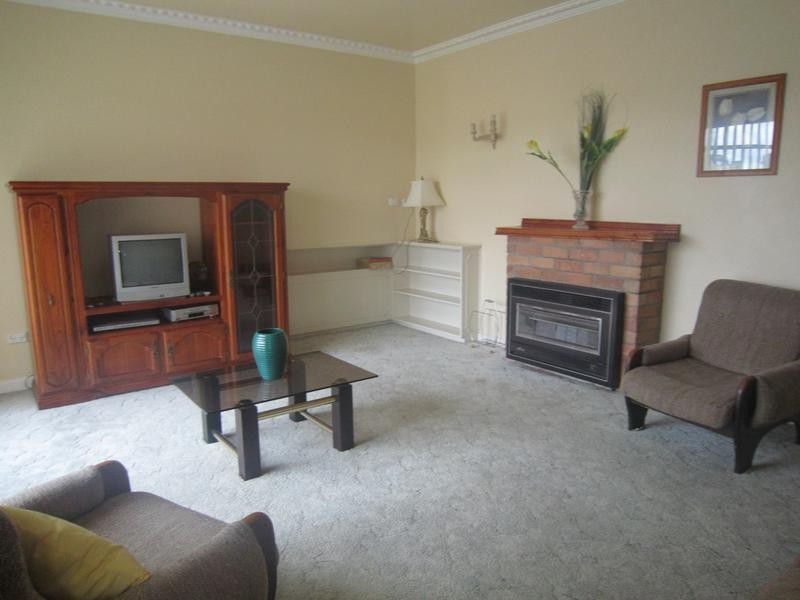 64A Bath Rd, Glen Iris VIC 3146