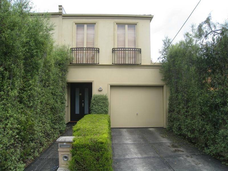 15 Kenneth St, Bulleen VIC 3105