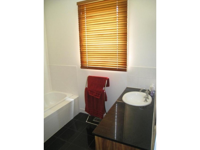 15 Kenneth St, Bulleen VIC 3105