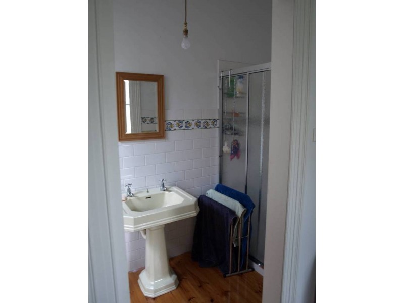 2 Scott St, Canterbury VIC 3126