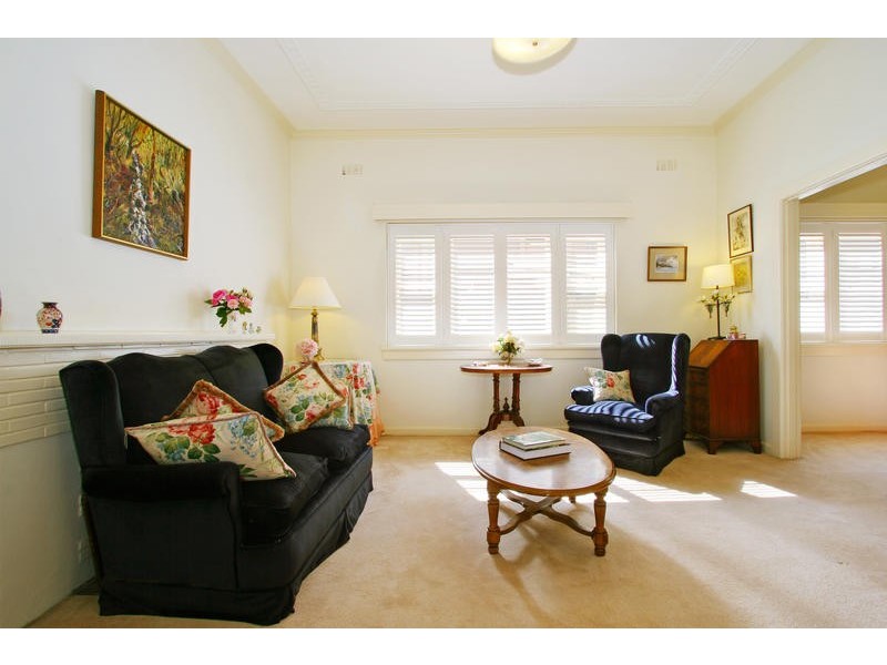 1/202 Kilby Road, Kew East VIC 3102