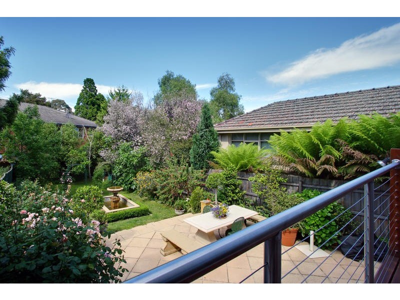 1/202 Kilby Road, Kew East VIC 3102