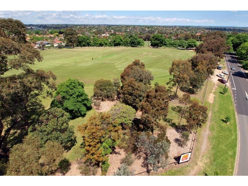 9/126 Wattle Valley Road, Camberwell VIC 3124
