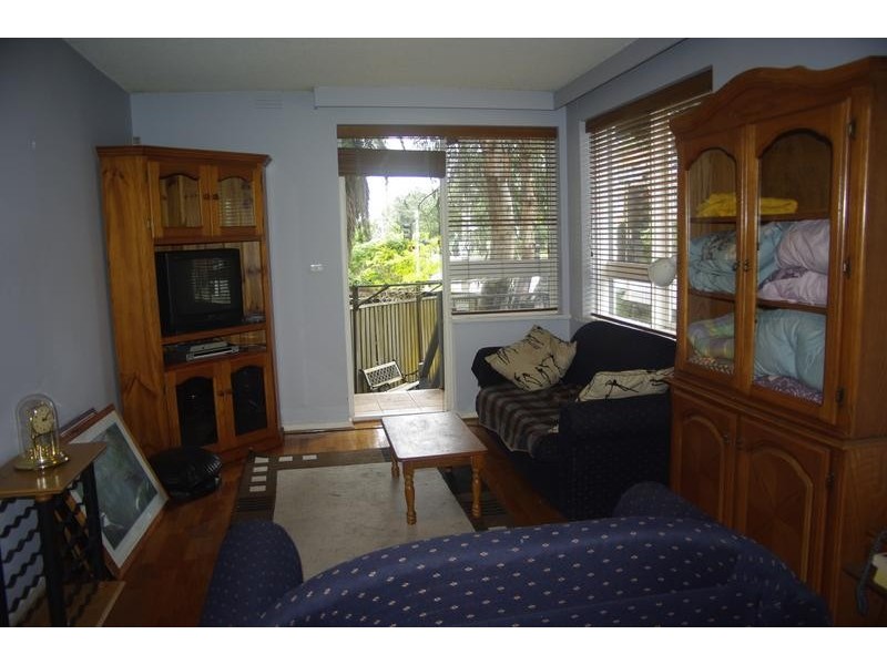 2/125 Alma Rd, St Kilda East VIC 3183