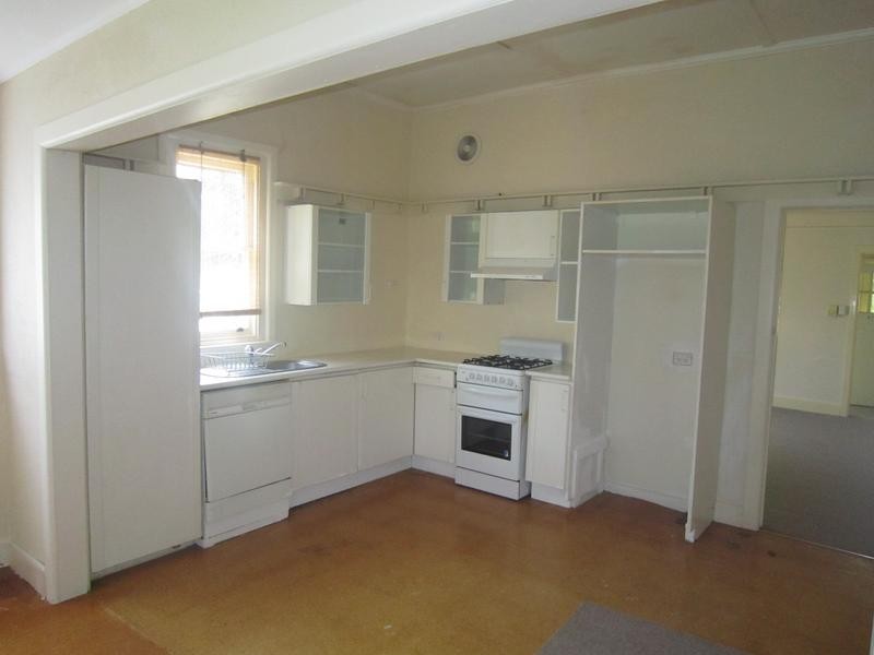 12 Chester st, Glen Iris VIC 3146