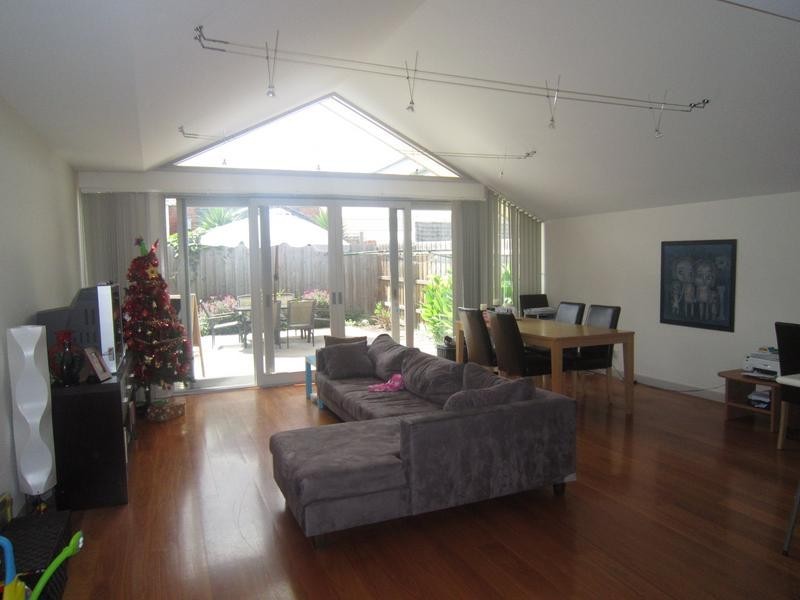 63 Edinburgh St, Richmond VIC 3121