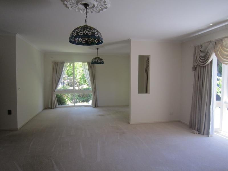 16 Glendale St, Surrey Hills VIC 3127