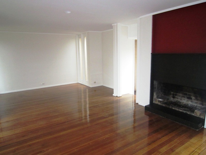 19 Kelvinside St, Balwyn VIC 3103