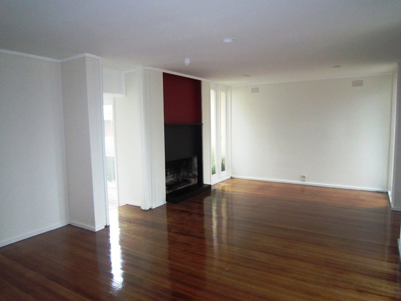 19 Kelvinside St, Balwyn VIC 3103