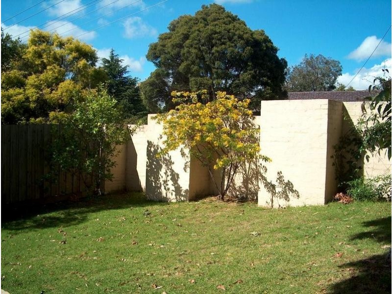 19 Kelvinside St, Balwyn VIC 3103